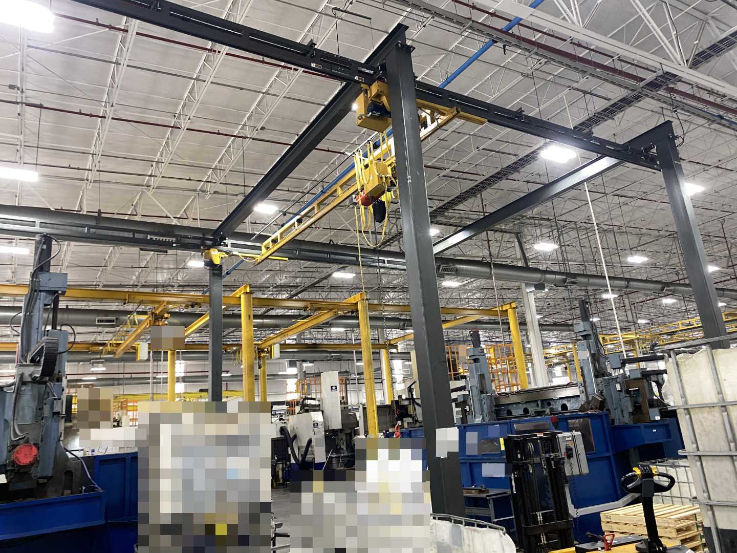 Spanco Freestanding Workstation Bridge 2000 Lbs. Max Capacity 26' x 54' x 18' TS w/ CM Lodestar 1Ton Hoist. 460V, 3-Phase, 1 HP