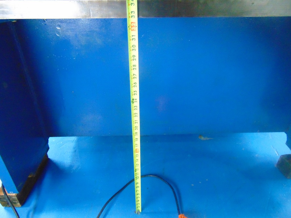 Columbia 0604L Metal Shear - 3/16" x 52" Blade, 7 Gauge - Heavy-Duty Industrial Cutting Machine
