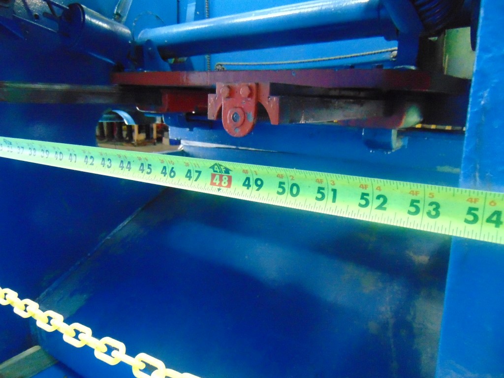 Columbia 0604L Metal Shear - 3/16" x 52" Blade, 7 Gauge - Heavy-Duty Industrial Cutting Machine