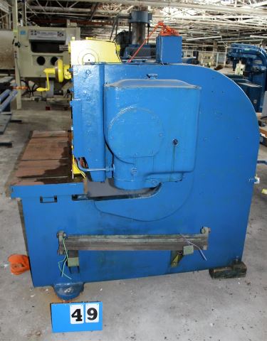 Columbia 0604L Metal Shear - 3/16" x 52" Blade, 7 Gauge - Heavy-Duty Industrial Cutting Machine