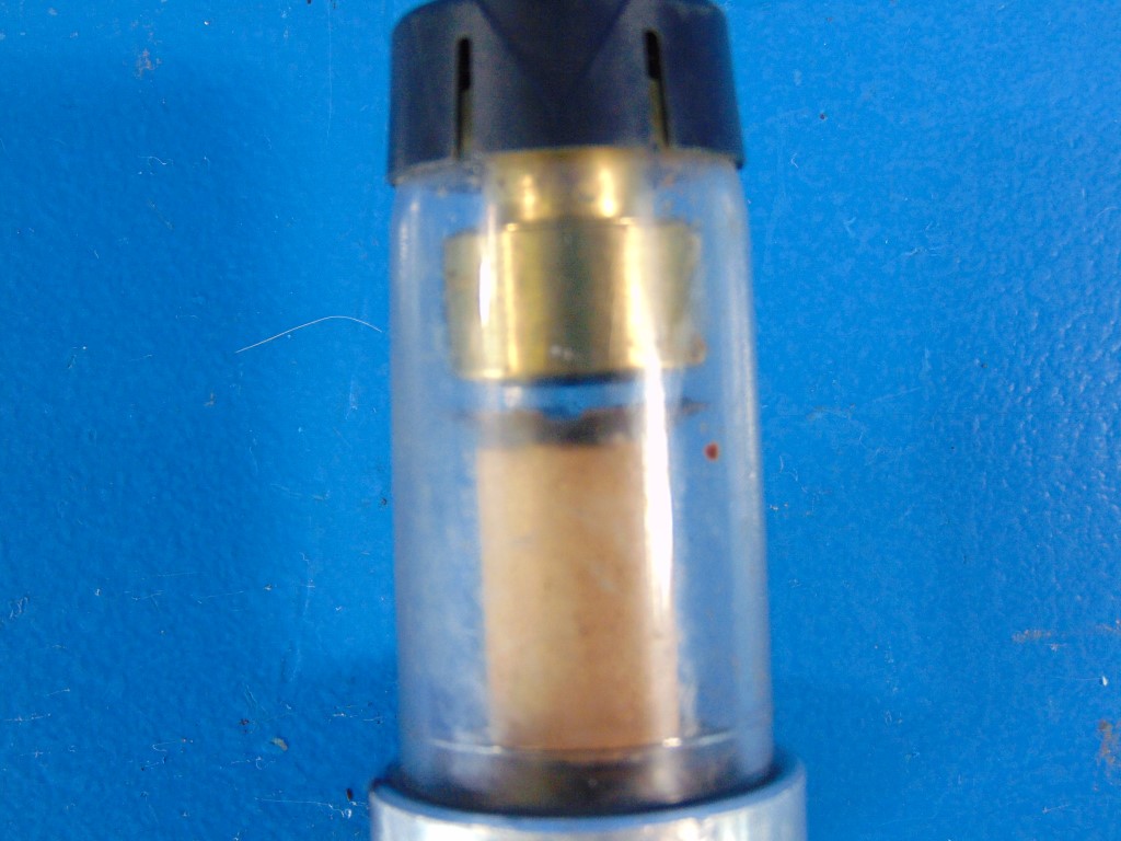 Plug-In Pressure Reducer Compressed Air  with Water Separator