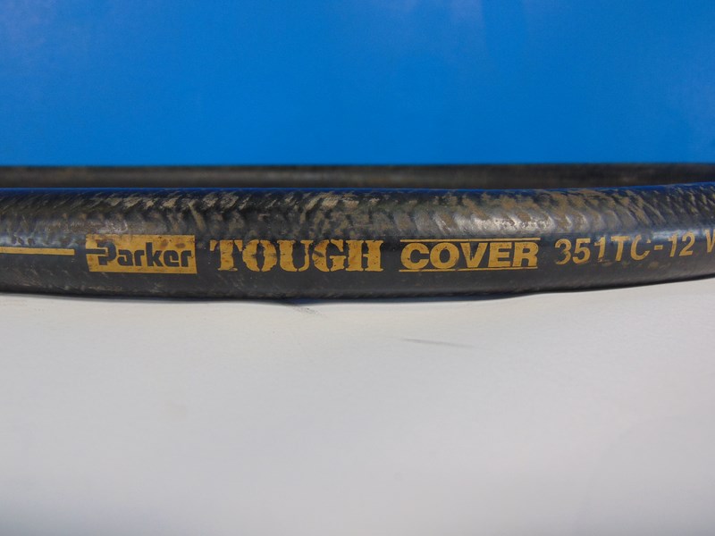 Parker 351TC-12 TOUGH Cover Hydraulic Hose (1 1/2") I.D. X 73 1/4" 4000psi 