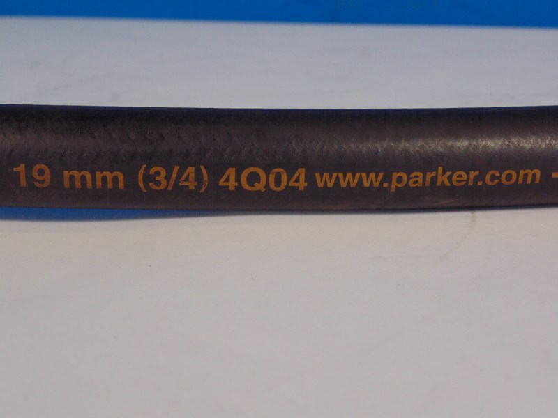 Parker 351TC-12 TOUGH Cover Hydraulic Hose (3/4") I.D. X 25 1/2" 4000psi 