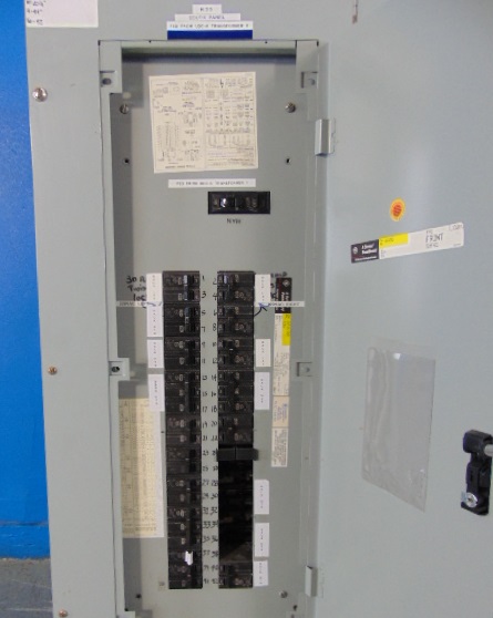 225 Amp Main AQF3422ABX Panelboard , QTY 11 - 20 AMP Breakers, QTY 2 - 30AMP