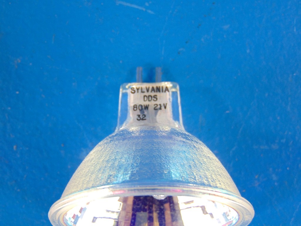 Sylvania DDS 21V 80W Projector Lamp 