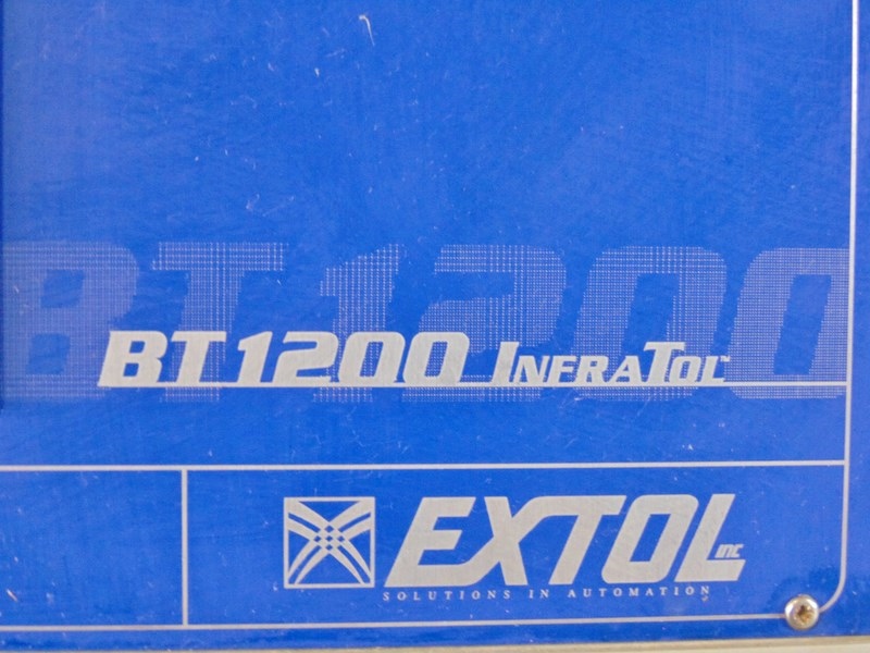 EXTOL InfraWeld BT1200 plastic welder w/ 12 InfraStake & punch holders 