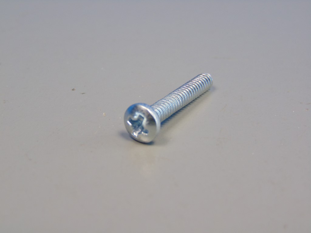 #6-32X 7/8" Machine Screw Pan Head Phillips Zinc Plated(lot of 100)