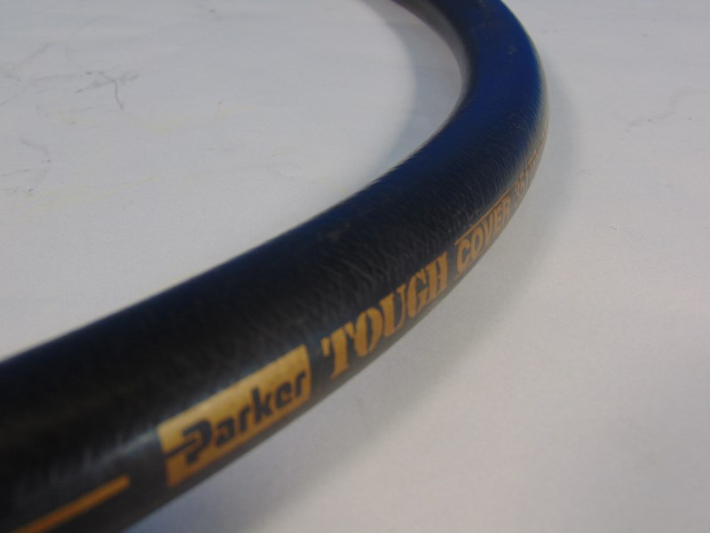 Parker 351TC-12 TOUGH Cover Hydraulic Hose 3/4" I.D. X 44 1/2" 4000psi 