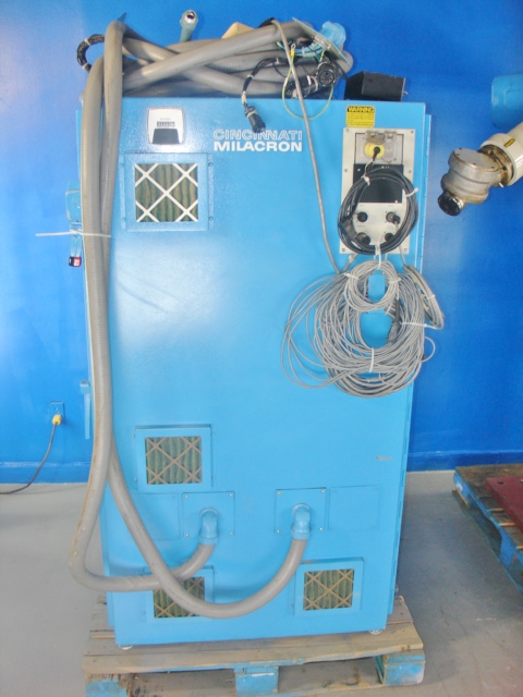 Cincinnati Milacron T3-726 Robotic Arm - Industrial Automation & Precision Control