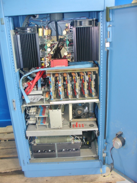 Cincinnati Milacron T3-726 Robotic Arm - Industrial Automation & Precision Control