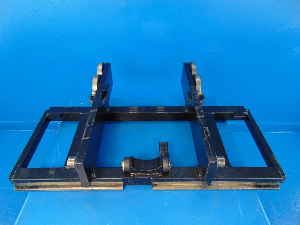 Forklift Carriage & Cascade sideshift C-675514-3 Forklift Attachment w/Clamps