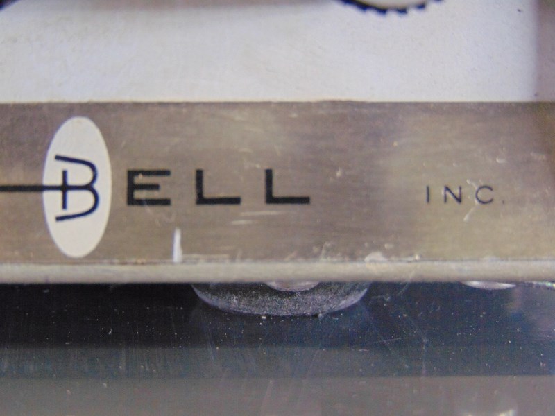 F. W. BELL "240" INCREMENTAL GAUSSMETER