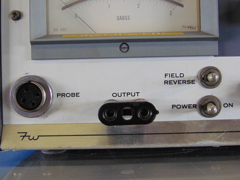 F. W. BELL "240" INCREMENTAL GAUSSMETER