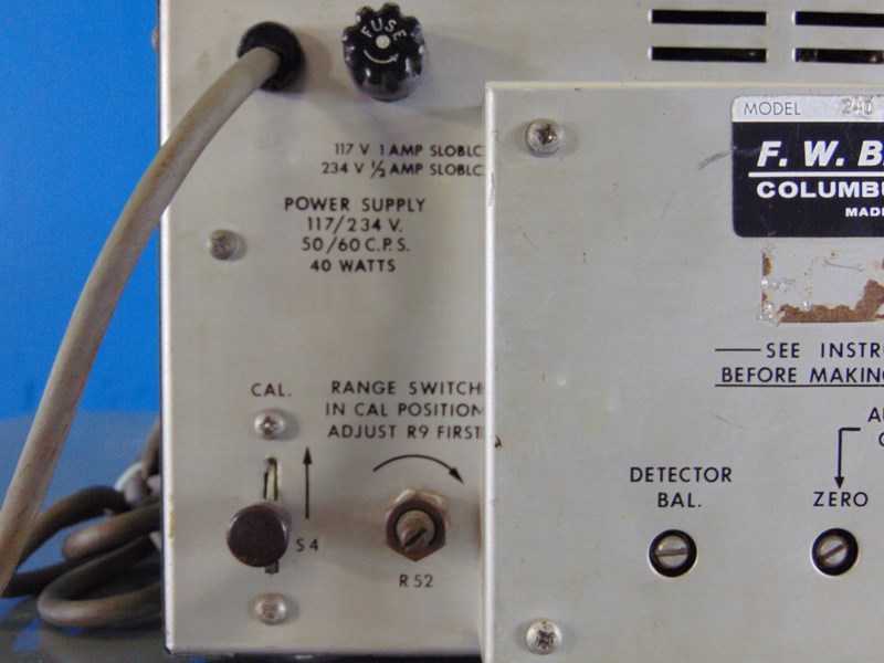 F. W. BELL "240" INCREMENTAL GAUSSMETER