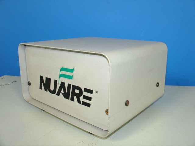 QUEUE 2110 CO2 Incubator w/ manual & Nuaire NU-1558 air pump