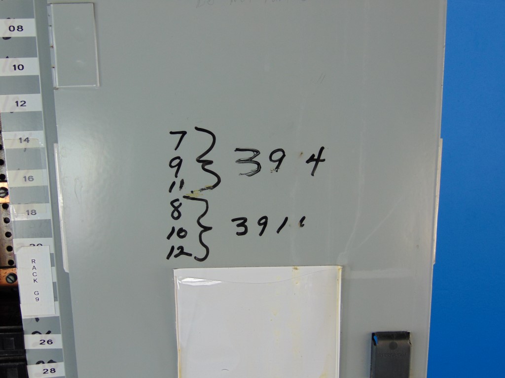 Westinghouse Pow-r-line  PRL1 493995  Panelboard 225A 15ea/20A/1Pole