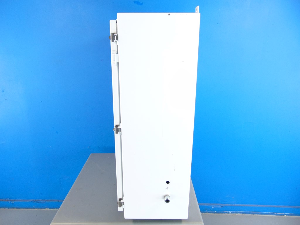 HOFFMAN AH918405 Power Panel TYPE 1 ENCLOSURE 13.5" x 31.5" x 38.5"