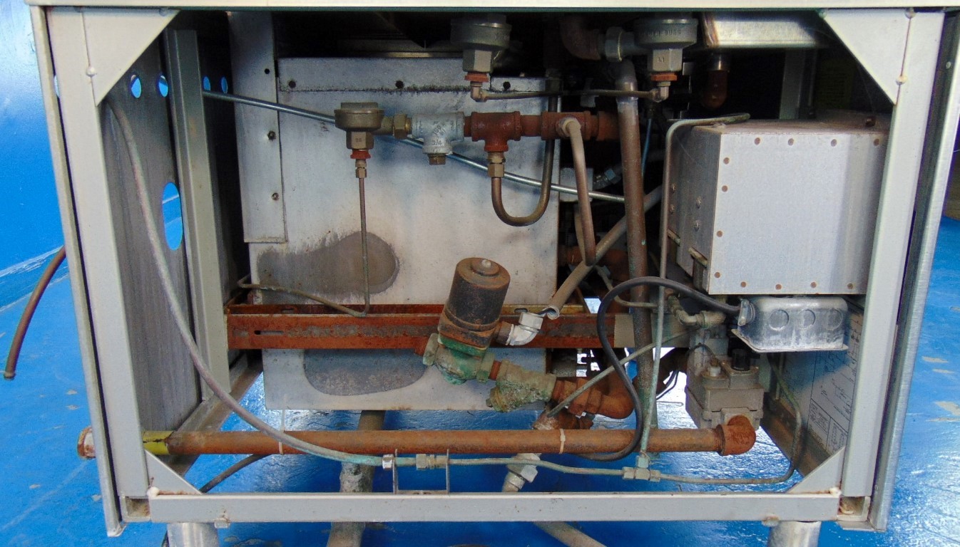 Vulcan 2T2036G - Two 24-Quart Jacketed Tilting Kettle - Gas Boiler Base - Commercial Kitchen Equipment