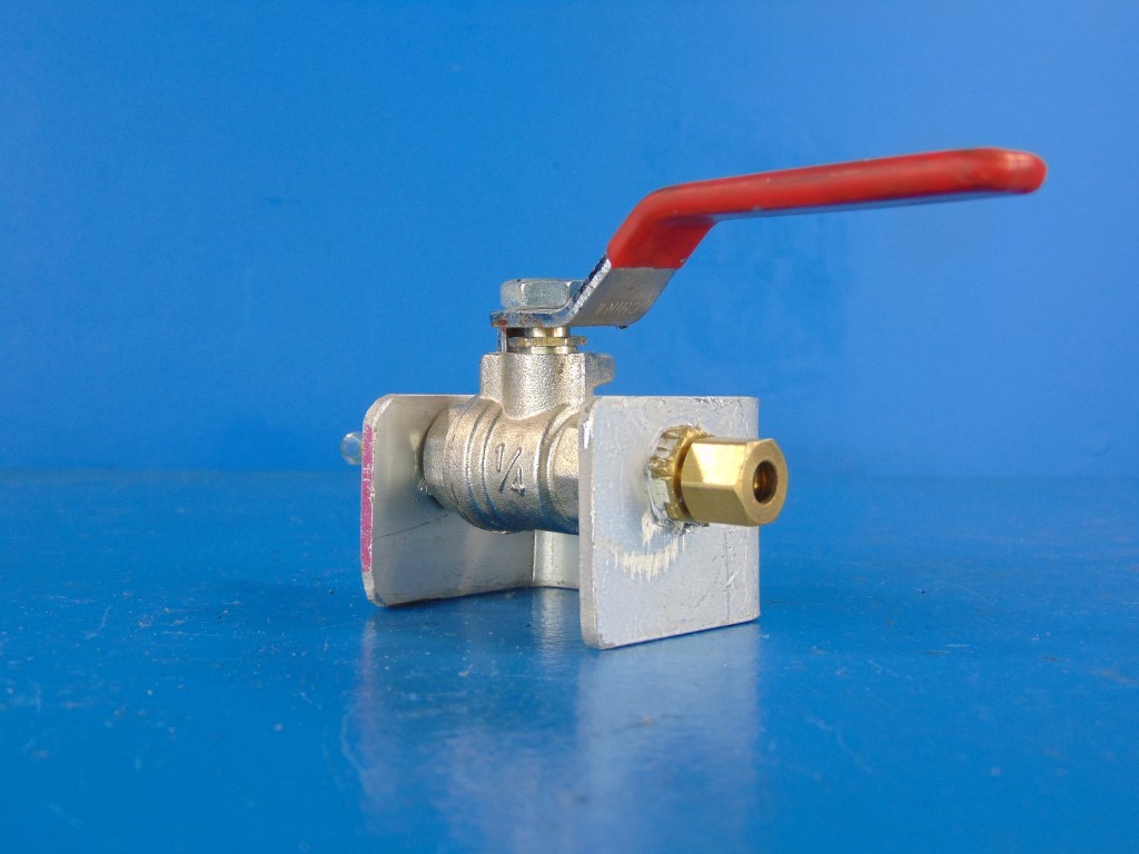 1/4" - Magnus Brass Ball Valve ON/ OFF