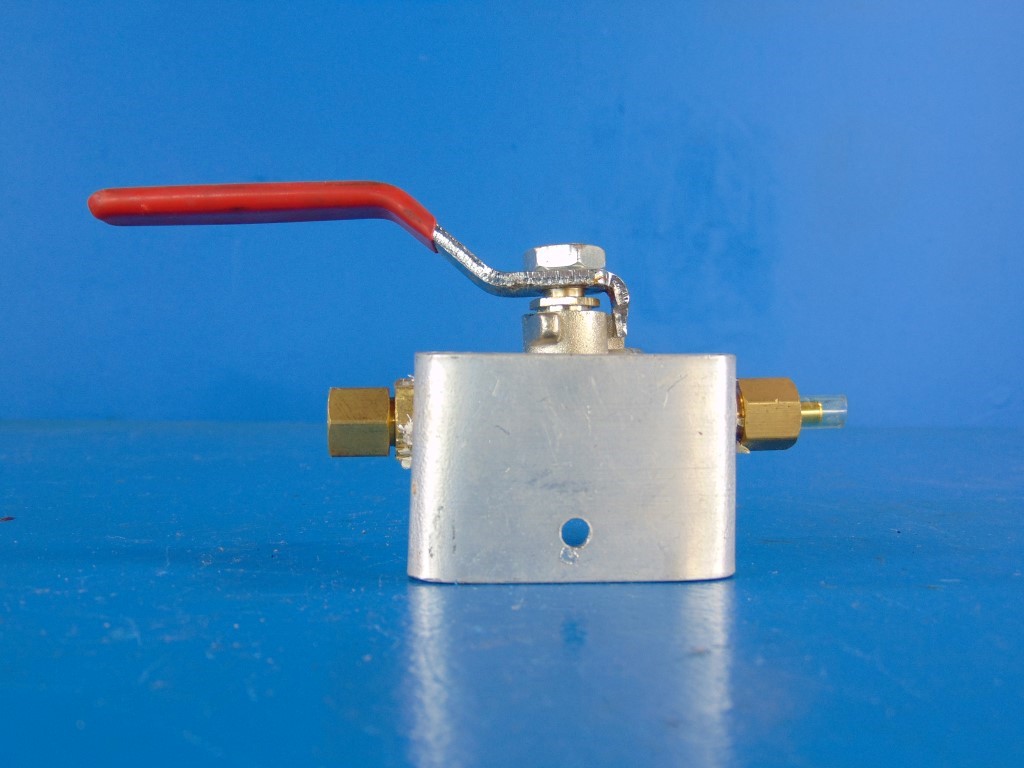 1/4" - Magnus Brass Ball Valve ON/ OFF