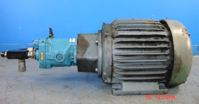 7.5hp Baldor 09E90-29 motor w/Sperry Vickers PVB10-RSY hyd pump & gear box
