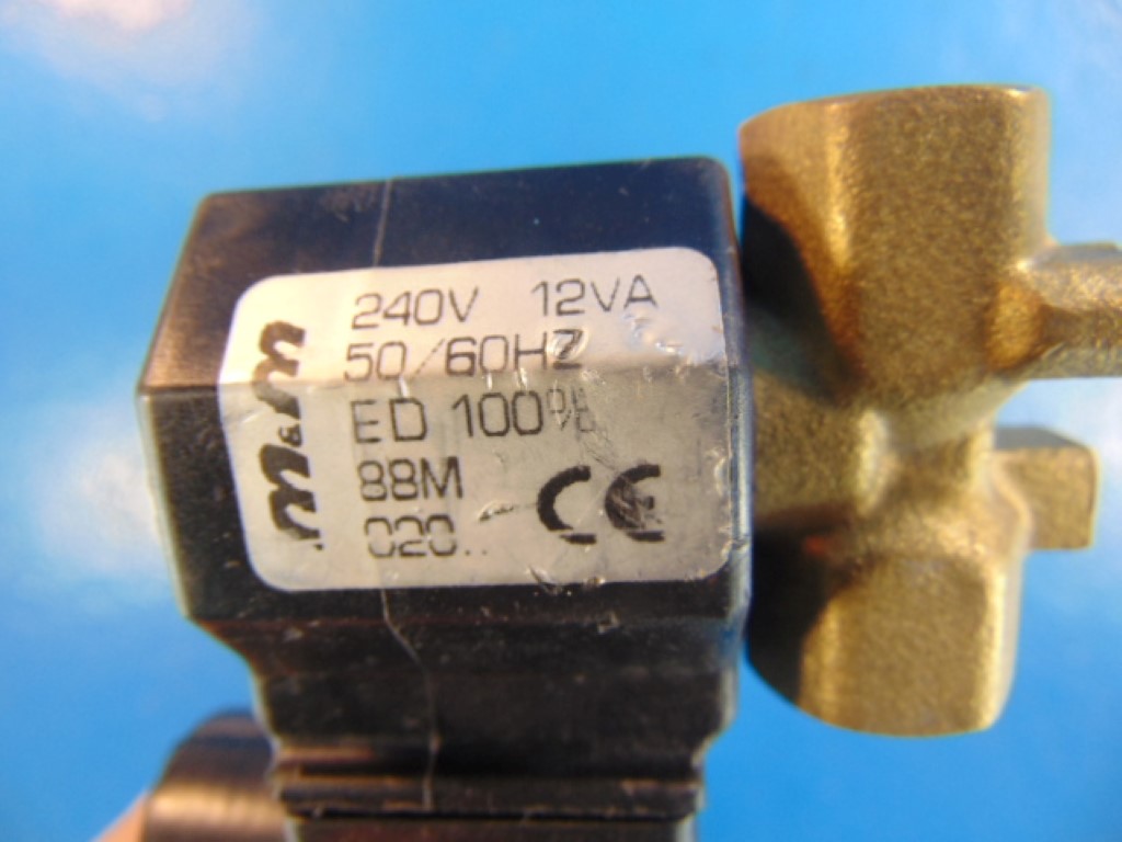 D249 2-way solenoid valve, G 1/4 ", brass, normally closed