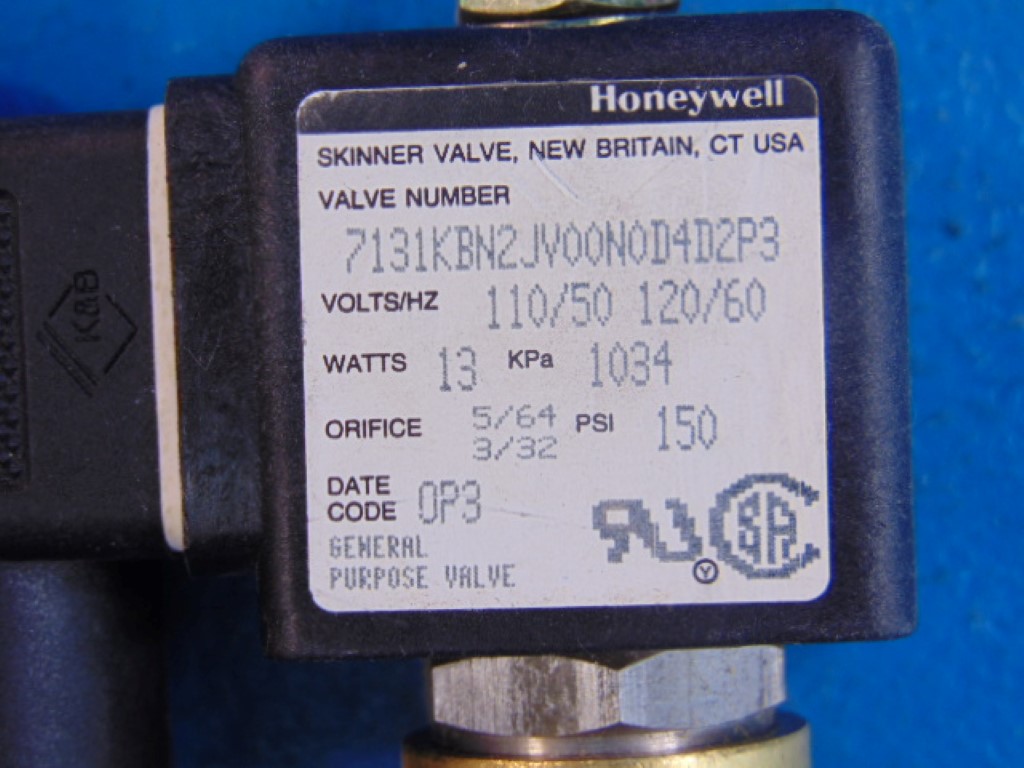 HONEYWELL SKINNER 7131KBN2JV00N0D4D2P3 1/4" SOLENOID VALVE 120V 491514P