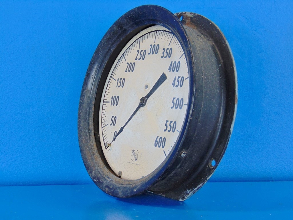 Antique Ashcraft Gauge 0 - 600