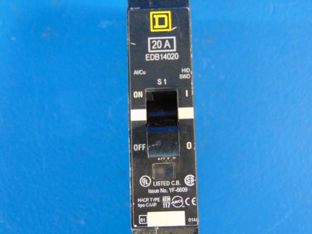 Square D EDB14020 Circuit Breaker 20Amp  120v, 240v, 277v