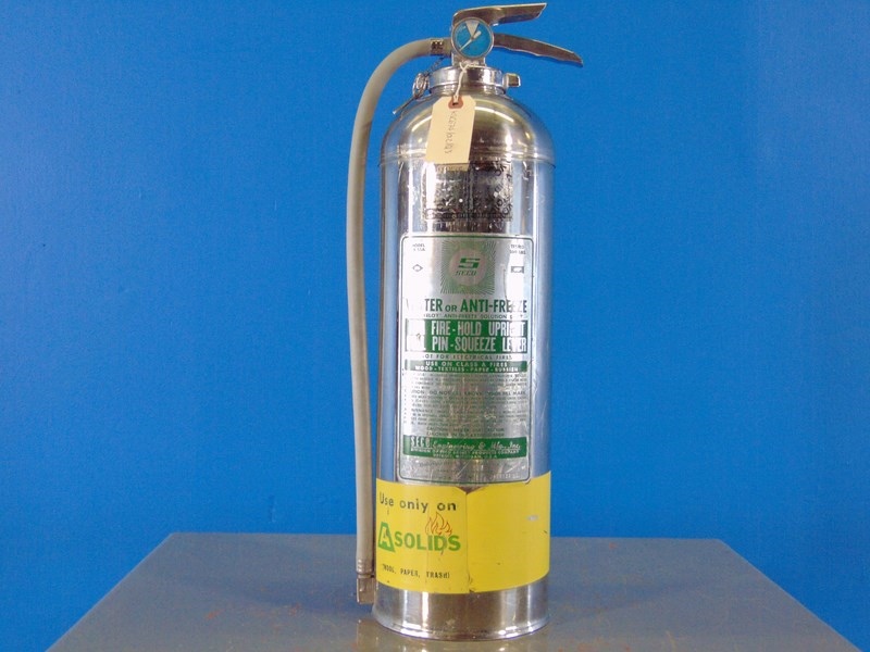 SECO 38-SSA Class A WALL BRACKET Water Fire Extinguisher