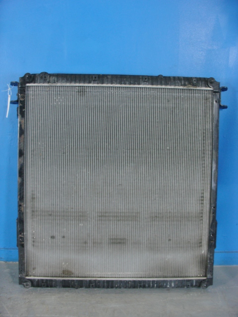 MODINE Radiator 05 26619 004 & A05 26614-044