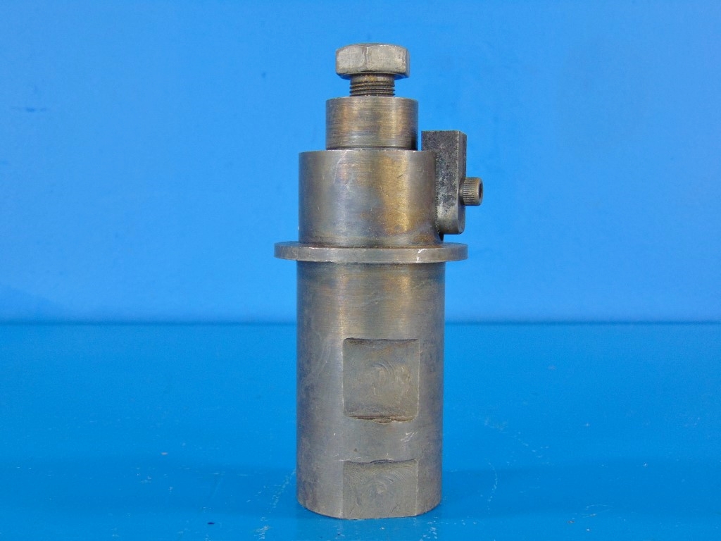 Vertical Mill Bit Holder