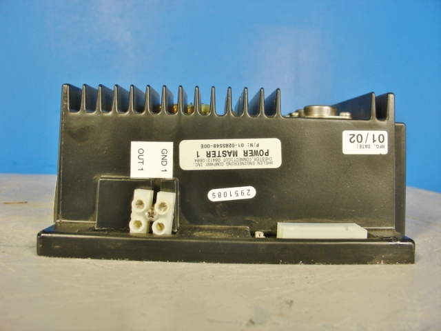 WHELEN POWER MASTER 1 01 - 0285548 - 00E pulled from working unit