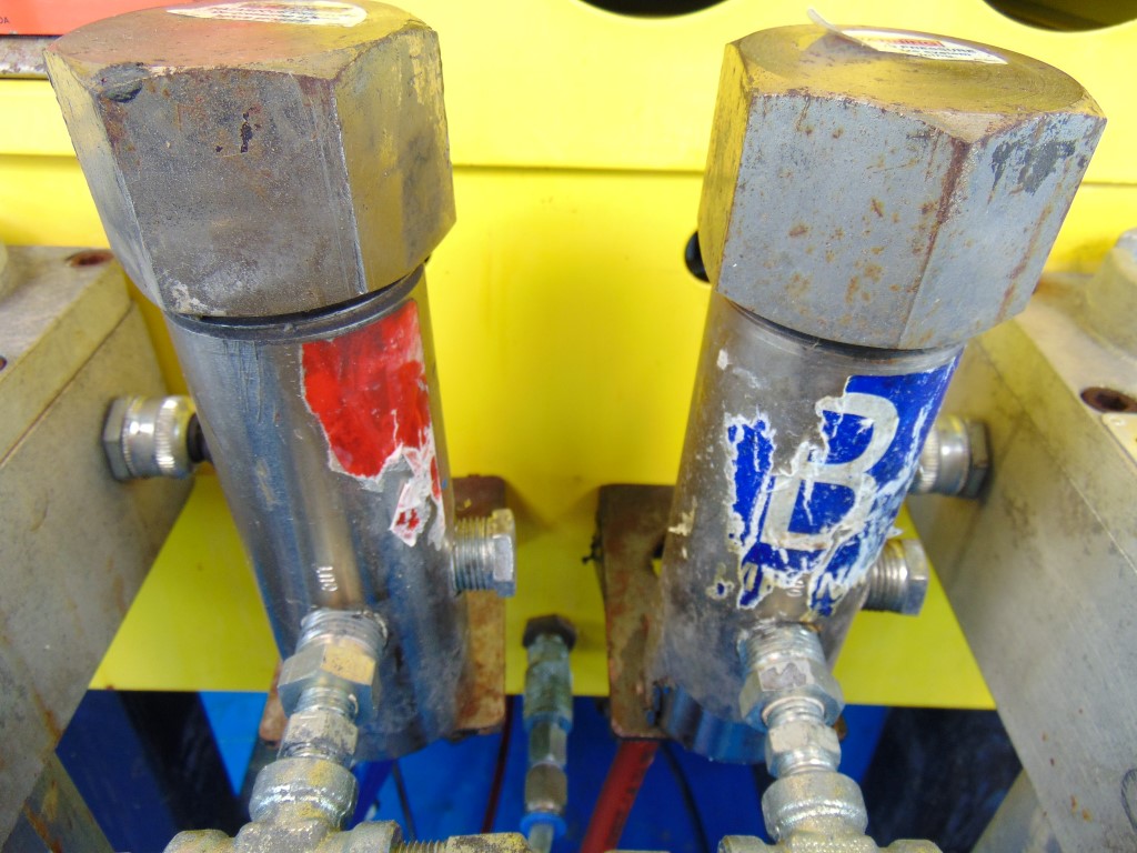 Armacoatings 2-B Polyurea Spray Foam System - 230V, 5000 PSI - Pneumatic Application Unit with Accessories