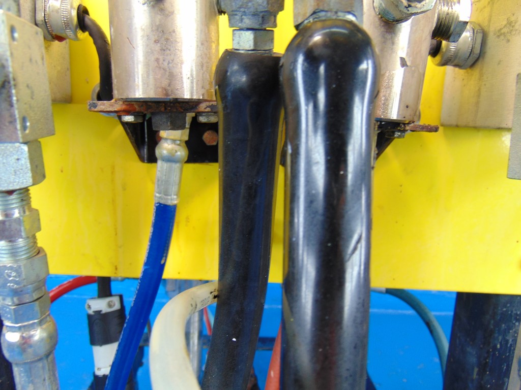 Armacoatings 2-B Polyurea Spray Foam System - 230V, 5000 PSI - Pneumatic Application Unit with Accessories