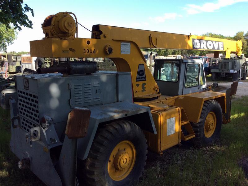 7.5 TON Grove RT-48MC SOLD WHOLESALE AS IS. Once we get running price goes up