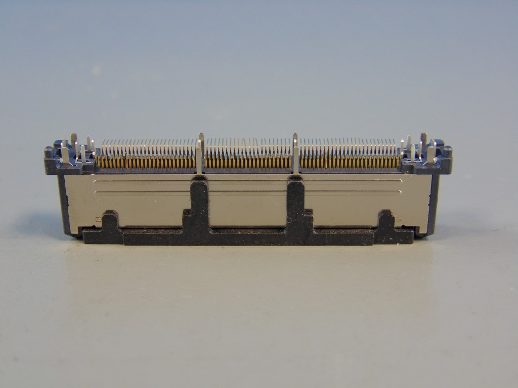 JAE WD2M144WB1 size A2 2:1 Docking Connector
