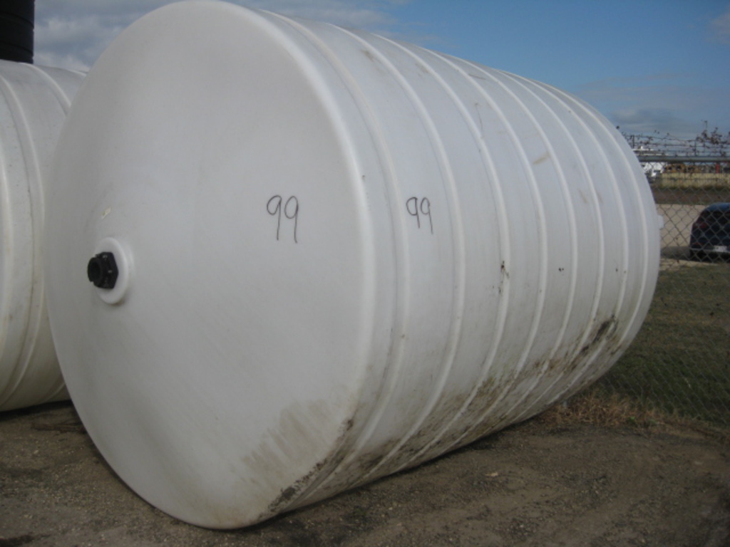 3000 Gallon Enduraplas Cone Bottom Tank THC03000-WH w/o stand