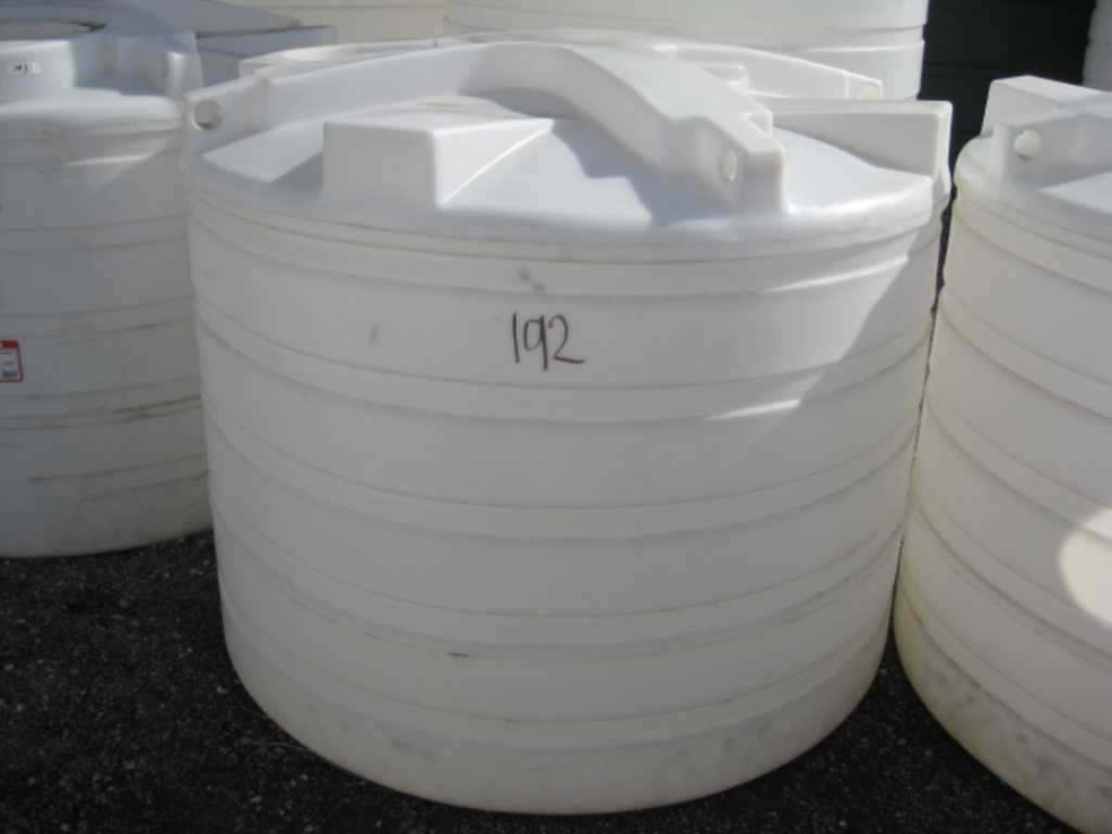 550 GALLON ENDURAPLAS WHITE VERTICAL STORAGE TANK THV00550WH