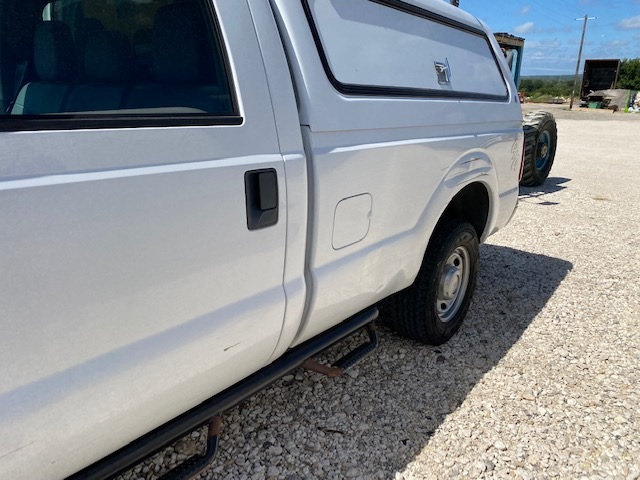 2012 F250 XL Diesel 125k miles Ranch hand grill guard, running board. topper not included