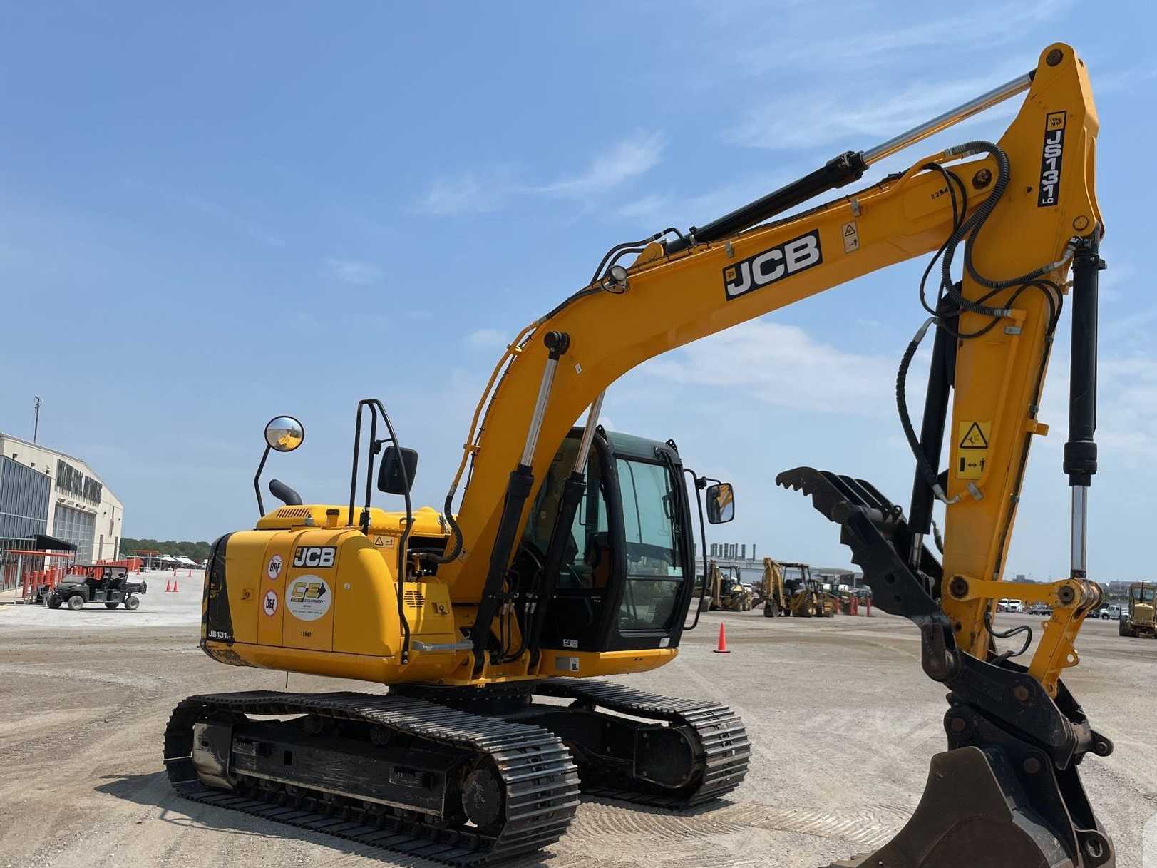 2016 JCB JS131-LC Crawler Excavator1113.3 ORIGINAL HRS! For rent or lease