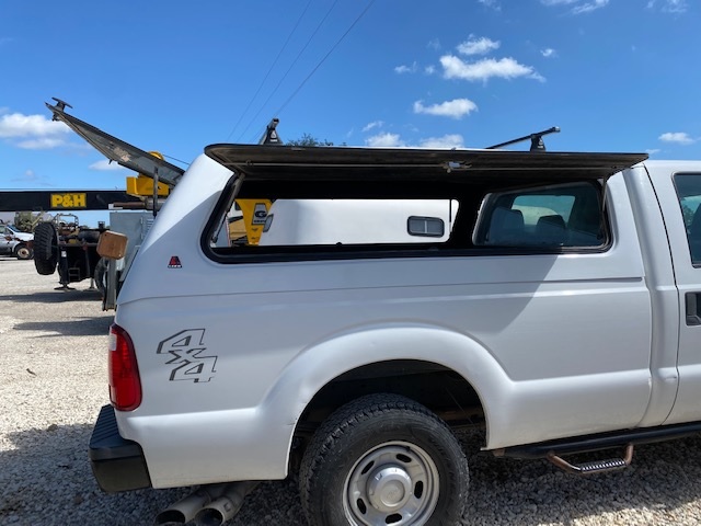 2012 F250 XL Diesel 125k miles Ranch hand grill guard, running board