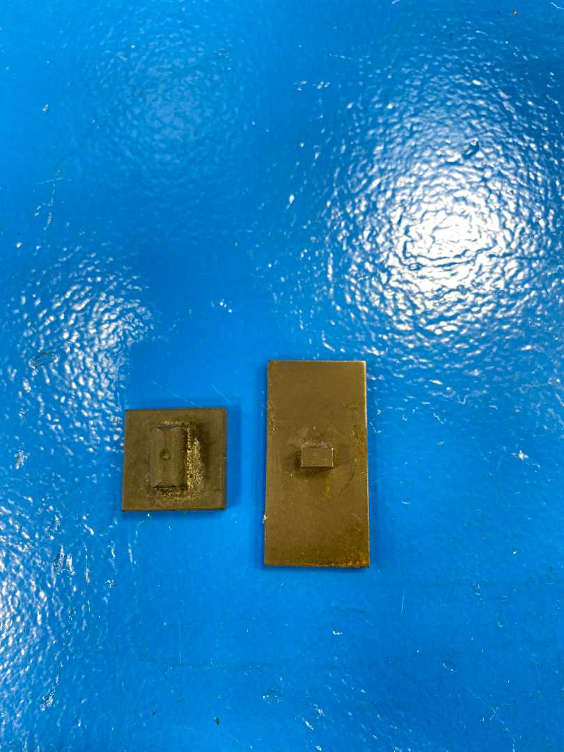 Instron 2702-032 Rubber Coated Jaw Faces 1" x 1" for the 1kN High-Temperature Pneumatic Action Grips 2732 Series 