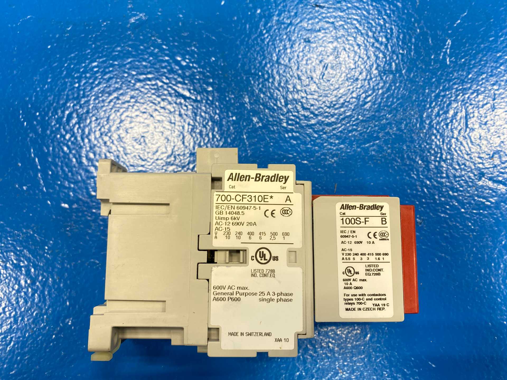 Allen Bradley 700-CF310E Relay w/ 100S-E Guard Master