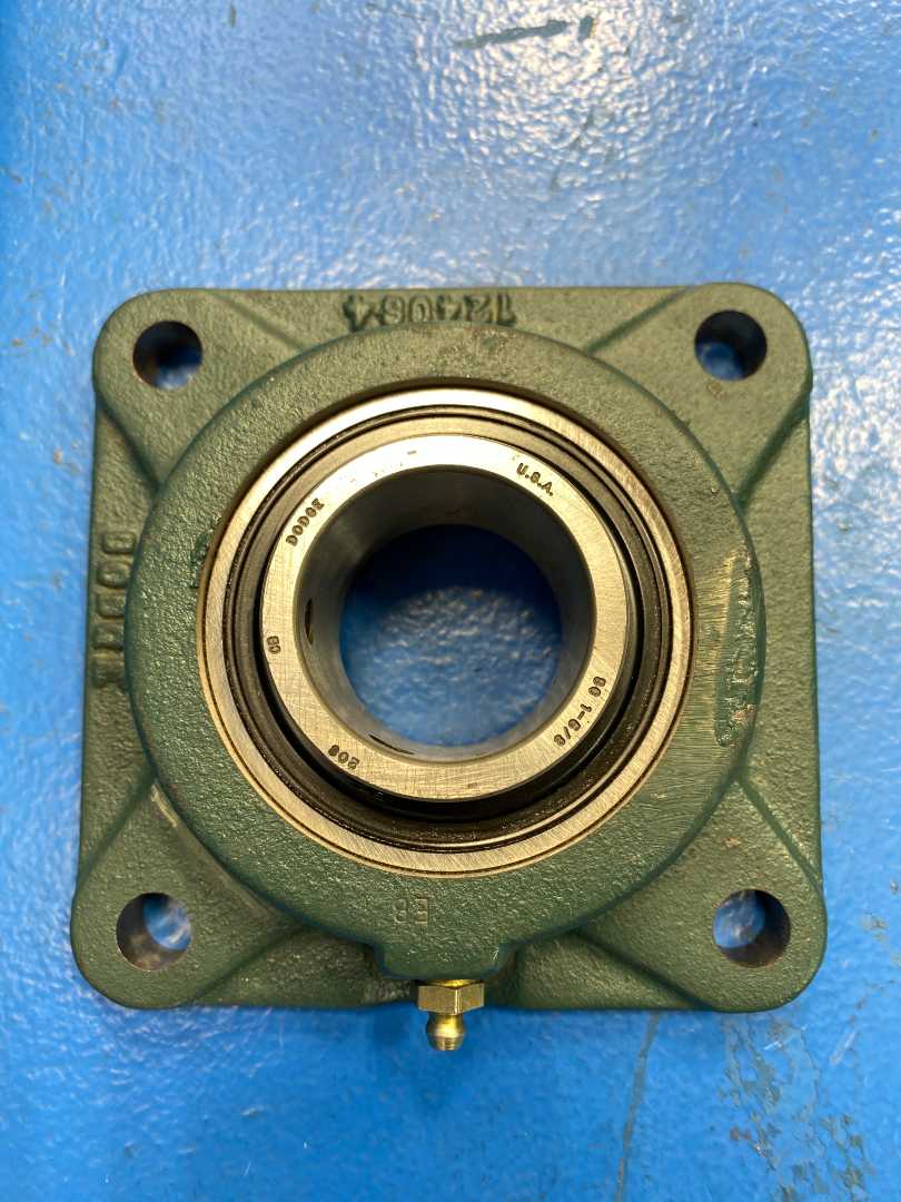  Bolt Flange Bearing