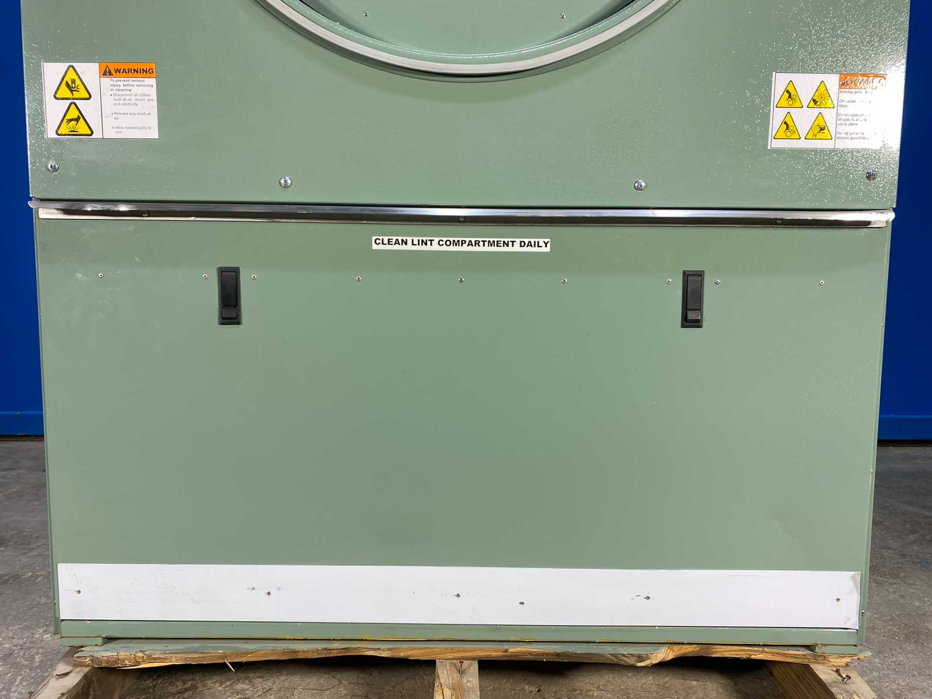 2014 Edro Dyna M110S Steam Dryer - 110 lb Capacity, 3-Phase 440V - Industrial Laundry Dryer with Manual