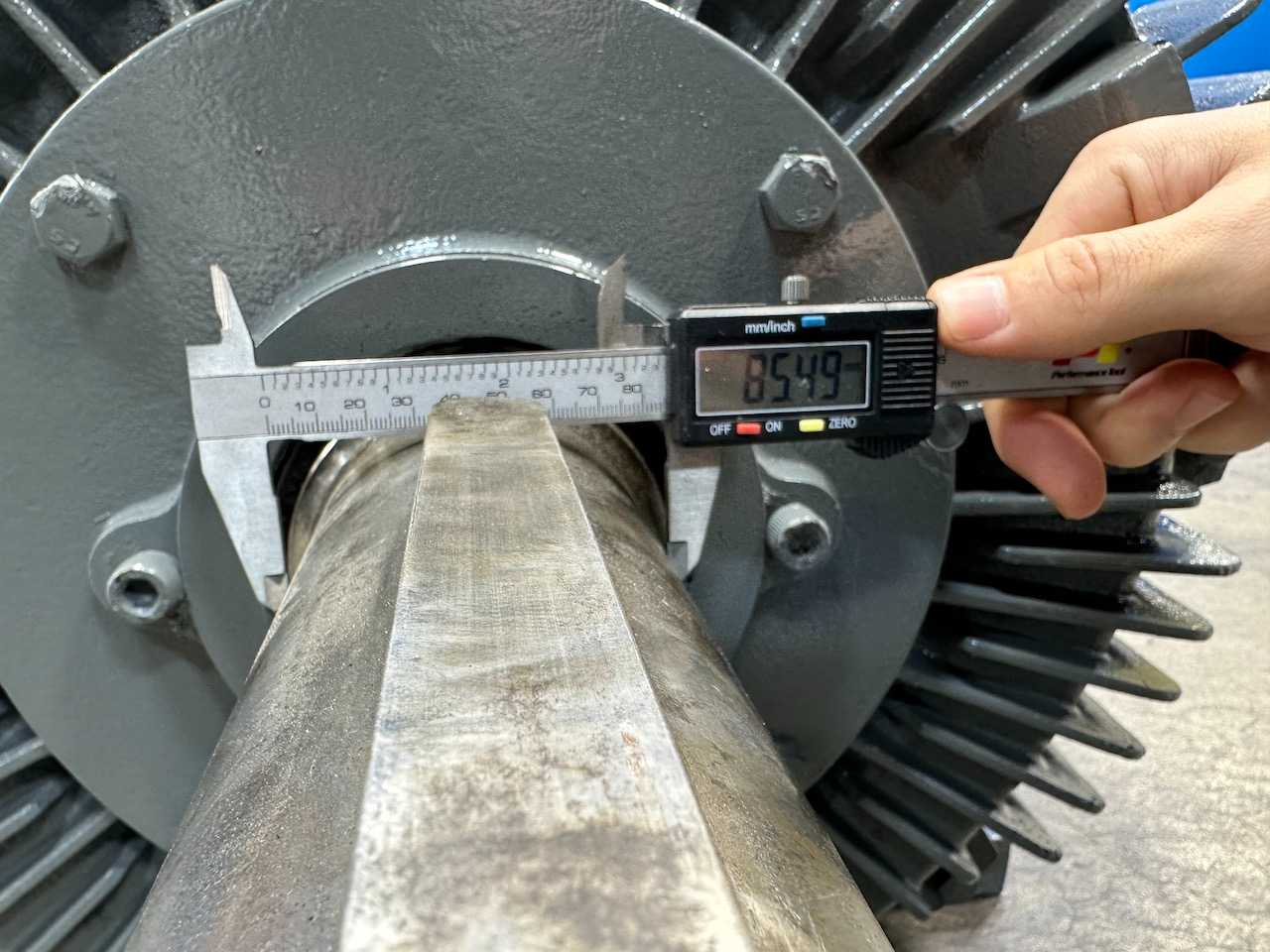 Worldwide Advanced Crusher Motor - 250 HP, 460V TEFC - High-Performance Industrial Motor