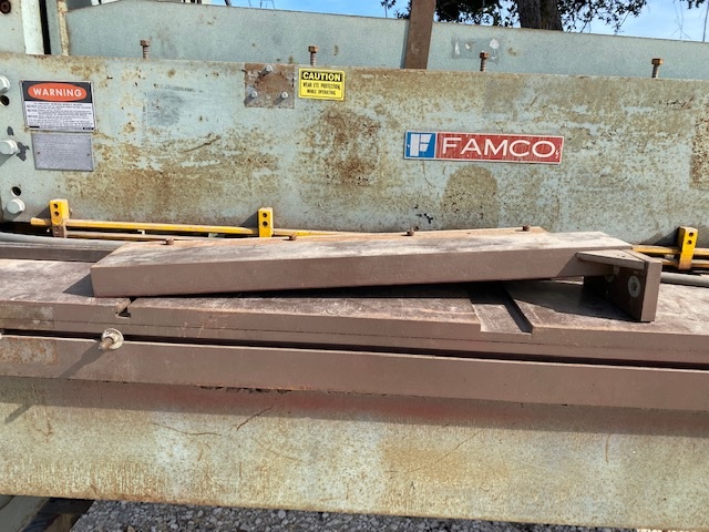 1/4" X 6' USED FAMCO MECHANICAL 24" DEEP THROAT SHEAR 10hp 156 hrs