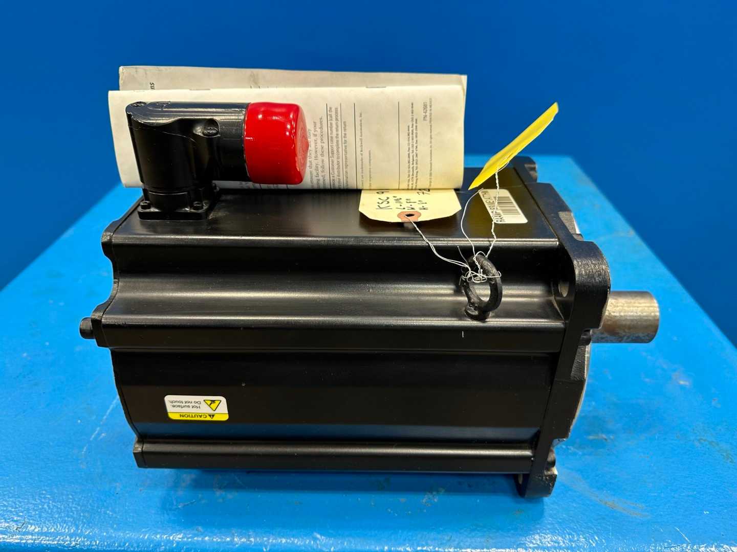 Allen Bradley MPM-B2152C-SJ72AA AC Servo Motor