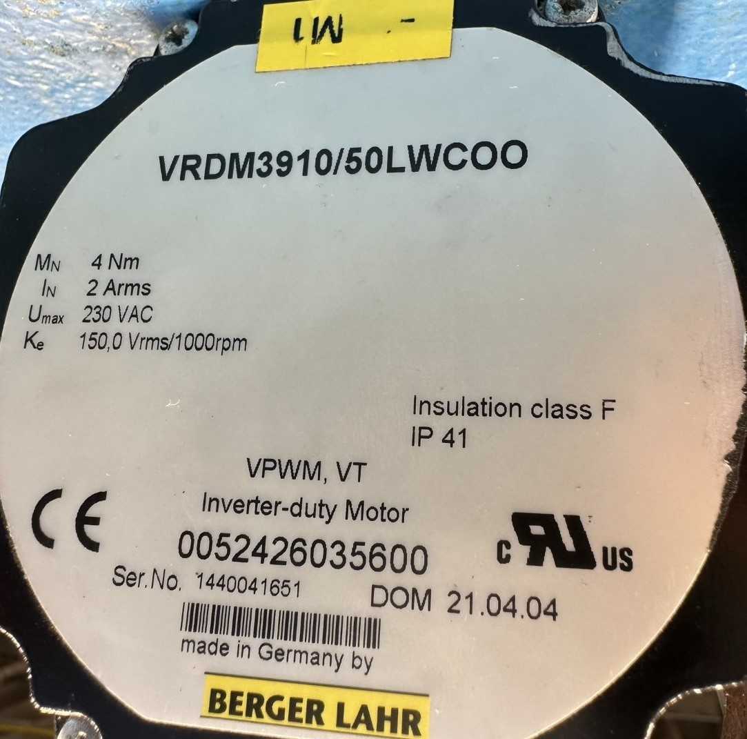 Schneider Electric Berger Lahr Inverter-Duty Motor VRDM3910 / 50LWCOO 1000 RPM